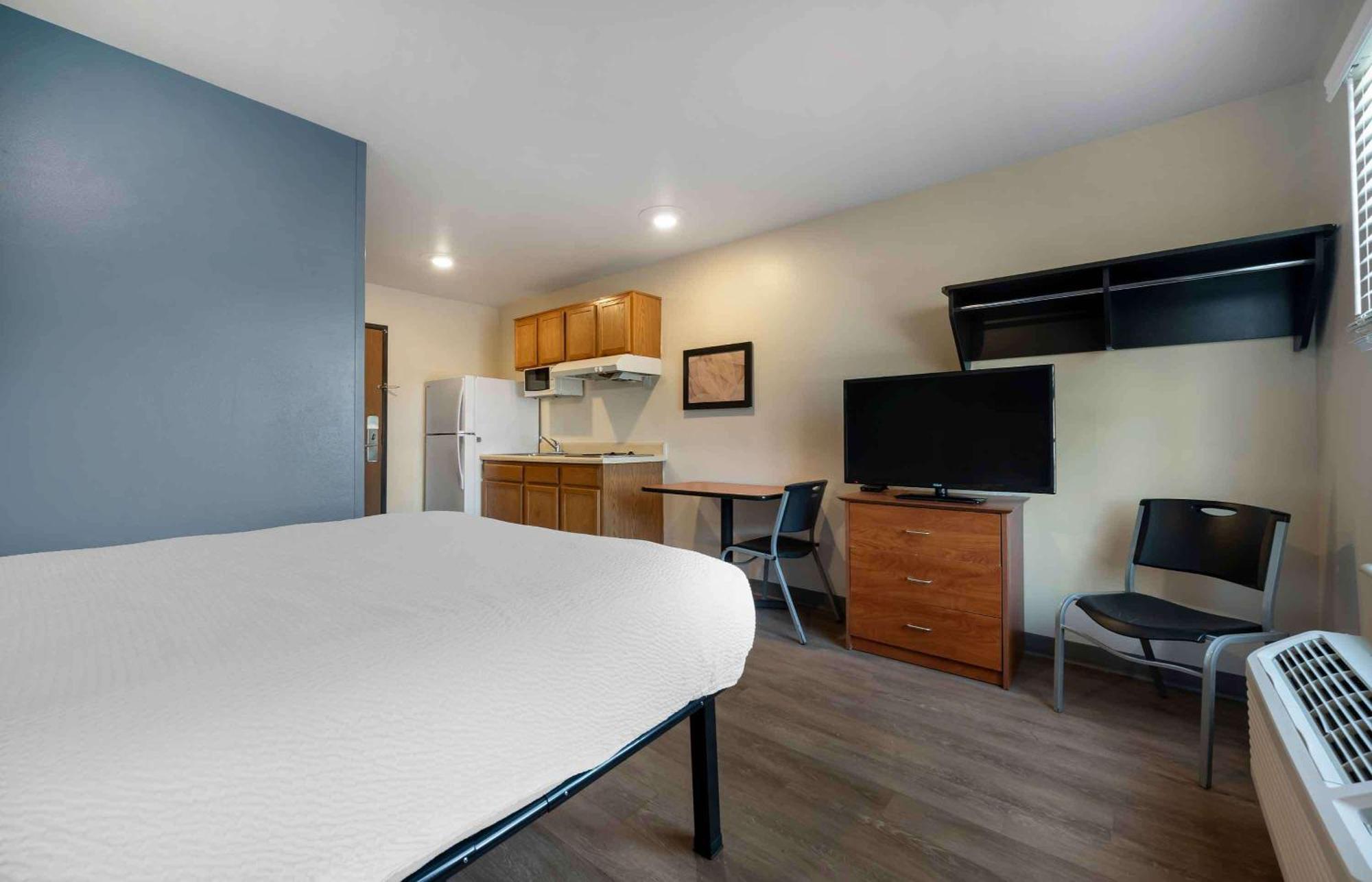 Extended Stay America Select Suites - Charleston - Ashley Phosphate Rd Hanahan Exterior foto